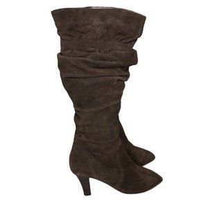 Hot in Hollywood 7.5W brown suede boots